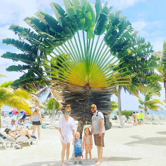 Meet your Posher, Ryan - Picture 1 of 1